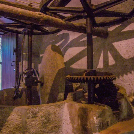 Old Mill Nyaraló Pigna