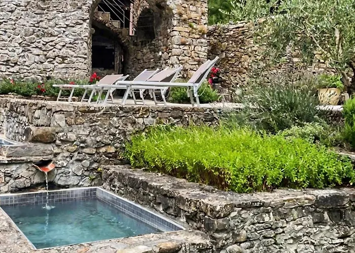 Old Mill بيت للعطل *